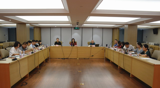 DSC_8556_2.jpg DSC_8556_2.jpg